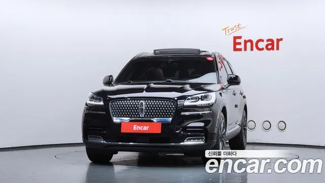 Lincoln Aviator 2021 thumb 3