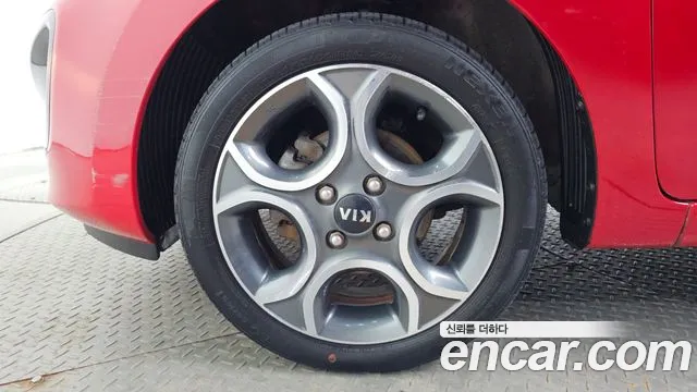 Kia Morning 2014 thumb 5