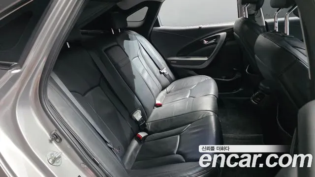 Hyundai Grandeur 2011 thumb 11