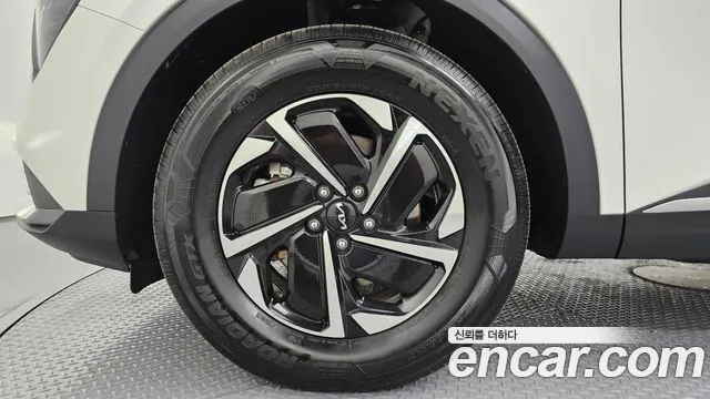 Kia Sportage 2023 thumb 5