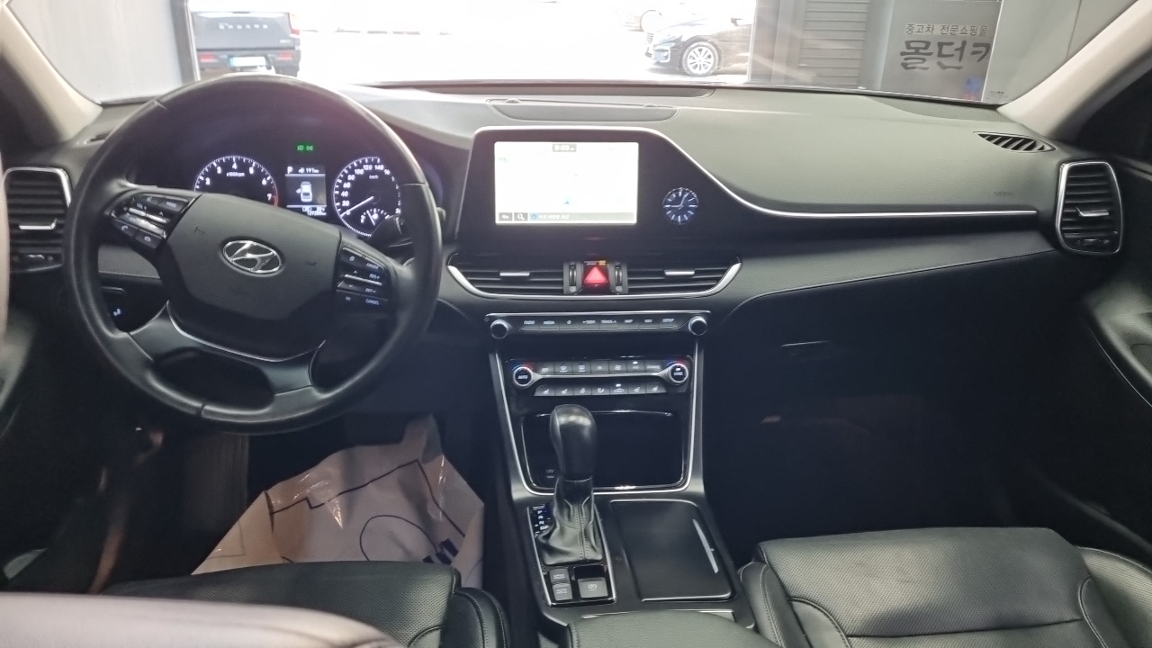 Hyundai Grandeur 2018 thumb 7
