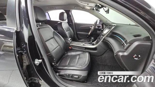 ChevroletGMDaewoo Malibu 2013 thumb 11