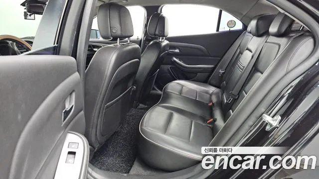 ChevroletGMDaewoo Malibu 2013 thumb 12