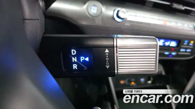 Hyundai Kona 2023 thumb 8