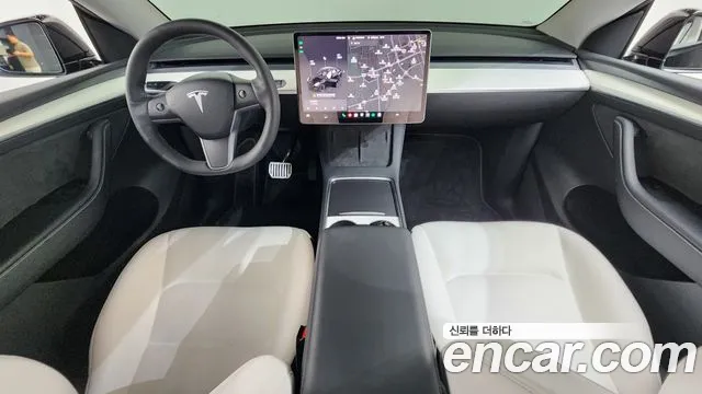 Tesla Model Y 2023 thumb 7