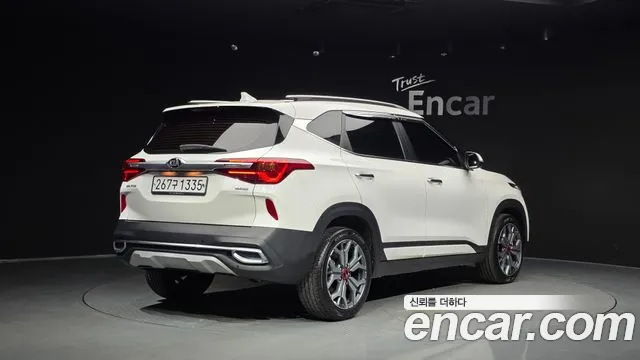 Kia Seltos 2020 thumb 2