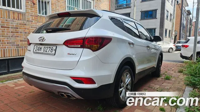 Hyundai Santa Fe 2016 thumb 2