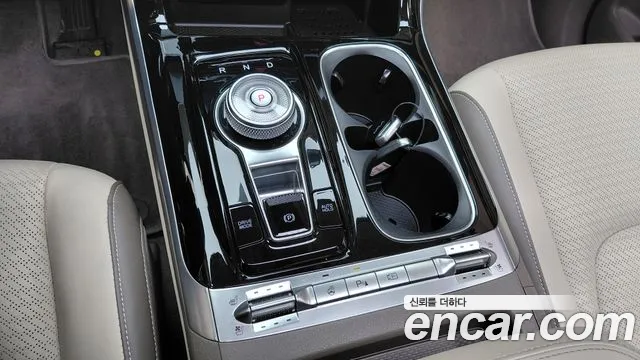 Kia Carnival 2022 thumb 9