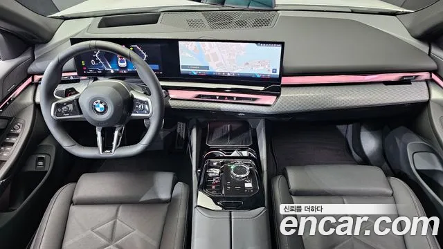BMW 5-Series 2025 thumb 7