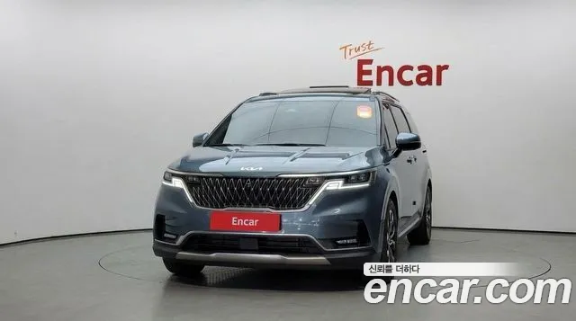 Kia Carnival 2022 thumb 3