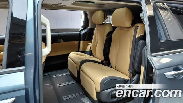 Kia Carnival 2022 thumb 12