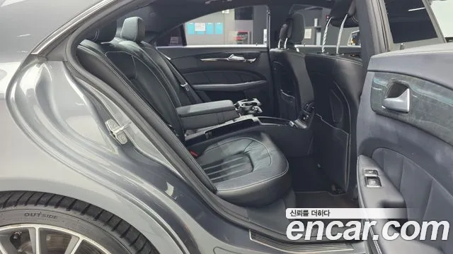 Mercedes-Benz CLS-Class 2016 thumb 12