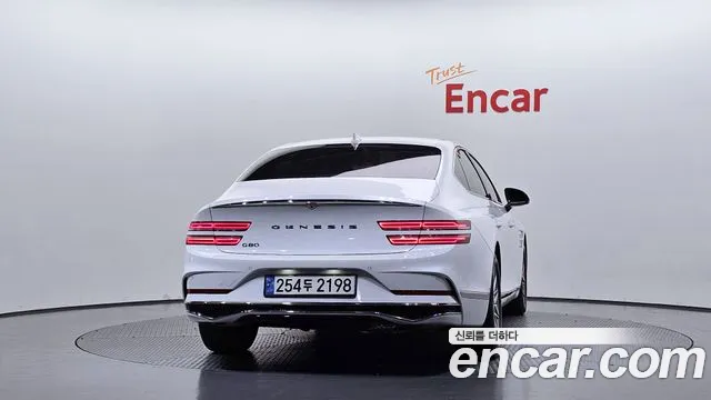 Genesis G80 2024 thumb 4