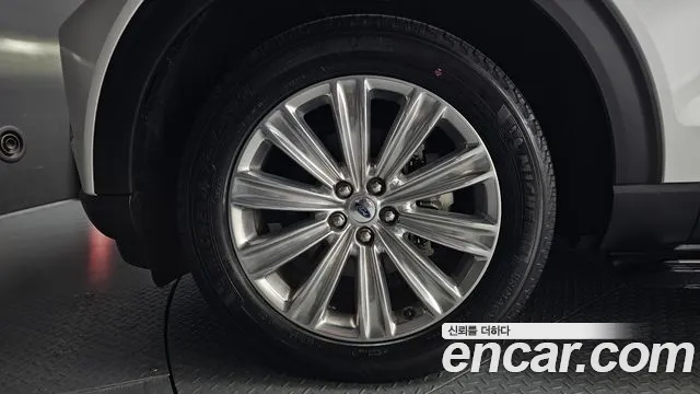 Ford Explorer 2021 thumb 5