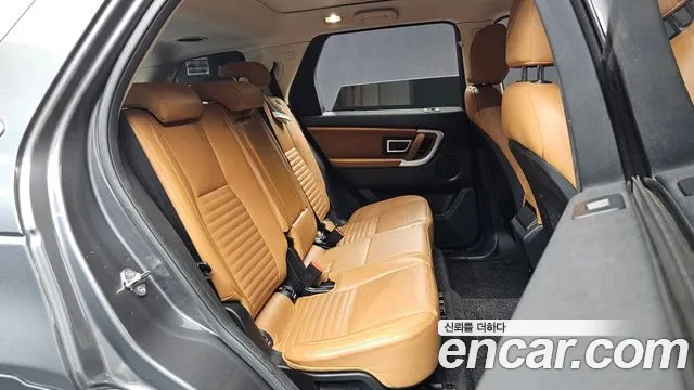 Land Rover Discovery Sport 2018 thumb 11