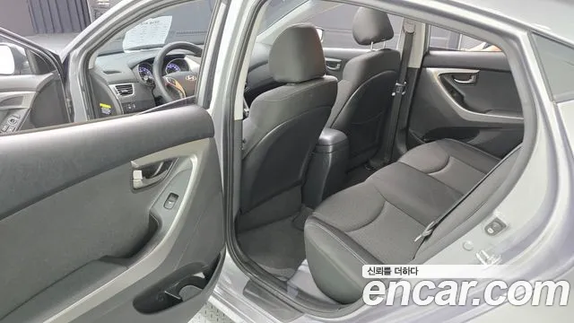 Hyundai Avante 2012 thumb 11