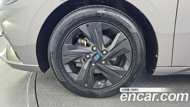 Hyundai Avante 2020 thumb 5