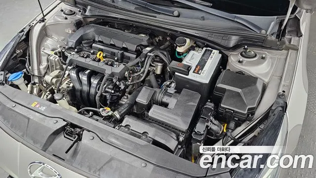 Hyundai Avante 2020 thumb 6