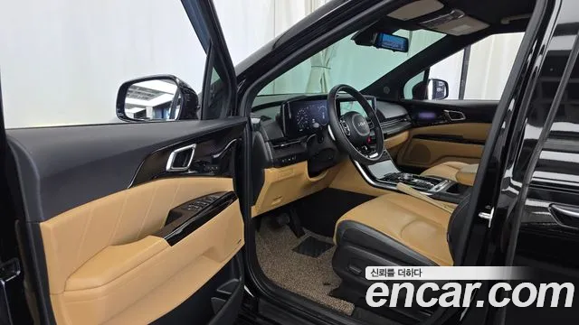Kia Carnival 2023 thumb 10