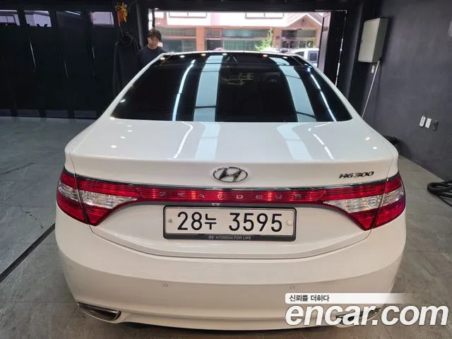 Hyundai Grandeur 2011 thumb 4