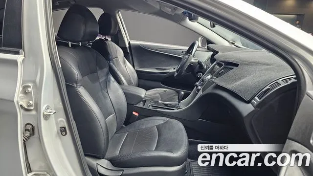 Hyundai Sonata 2009 thumb 11