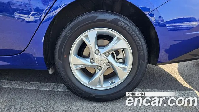Hyundai Avante 2020 thumb 5