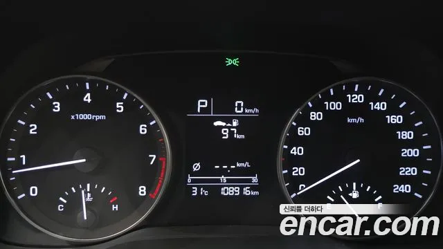 Hyundai Avante 2016 thumb 8