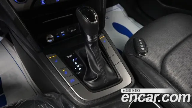 Hyundai Avante 2016 thumb 9