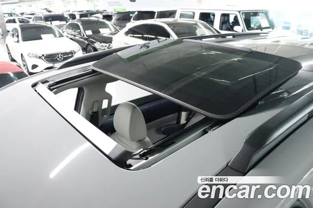 Kia Carnival 2024 thumb 5