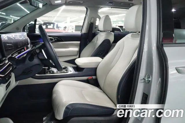 Kia Carnival 2024 thumb 7
