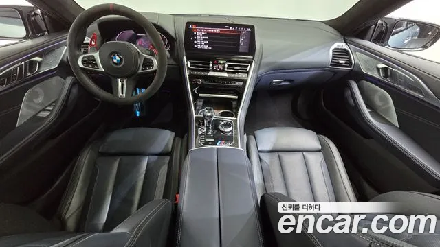 BMW 8-Series 2025 thumb 7