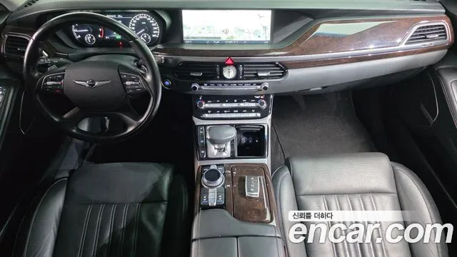 Genesis G90 2018 thumb 7
