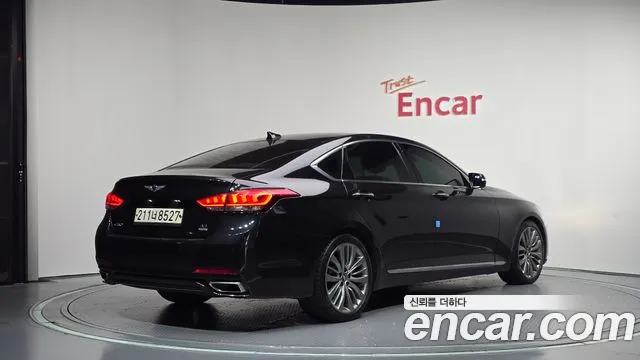 Genesis G80 2019 thumb 2