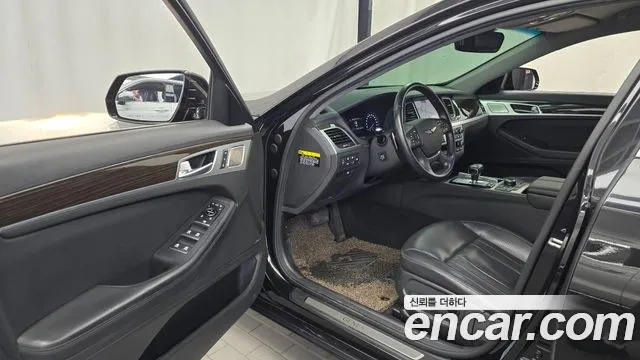 Genesis G80 2019 thumb 10