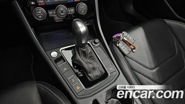 Volkswagen Jetta 2021 thumb 9