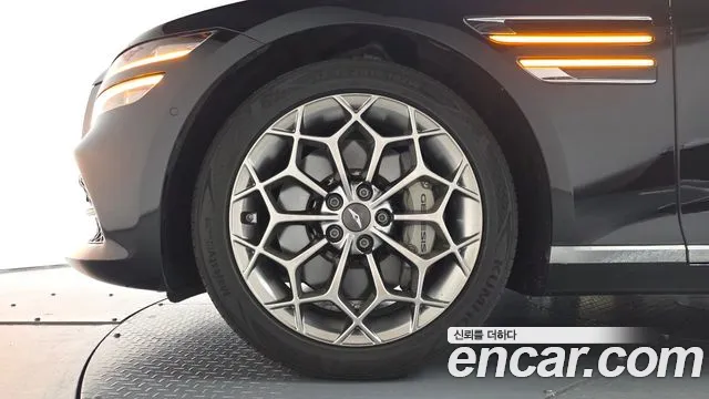 Genesis G80 2020 thumb 4