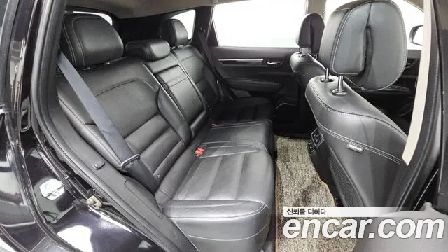 Renault-KoreaSamsung Koleos 2017 thumb 11