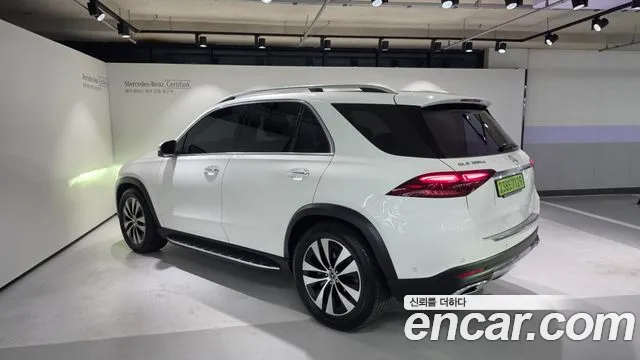Mercedes-Benz GLE 2024 thumb 3