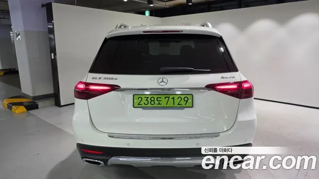 Mercedes-Benz GLE 2024 thumb 7