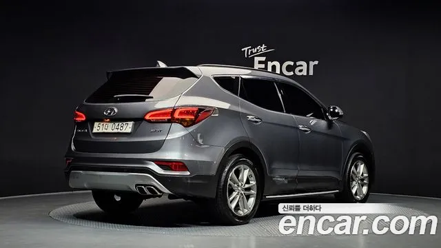 Hyundai Santa Fe 2015 thumb 2