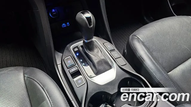 Hyundai Santa Fe 2015 thumb 9