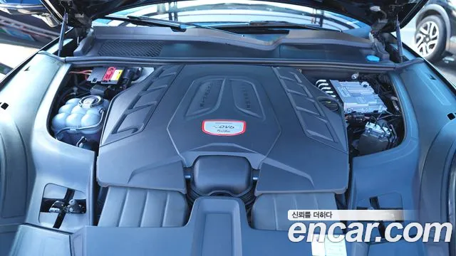 Porsche Cayenne 2021 thumb 6