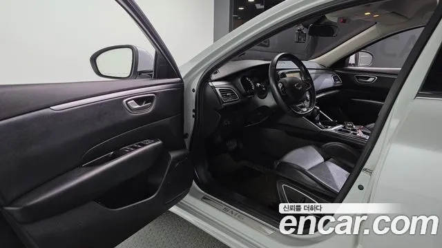 Renault-KoreaSamsung Megane 2016 thumb 10