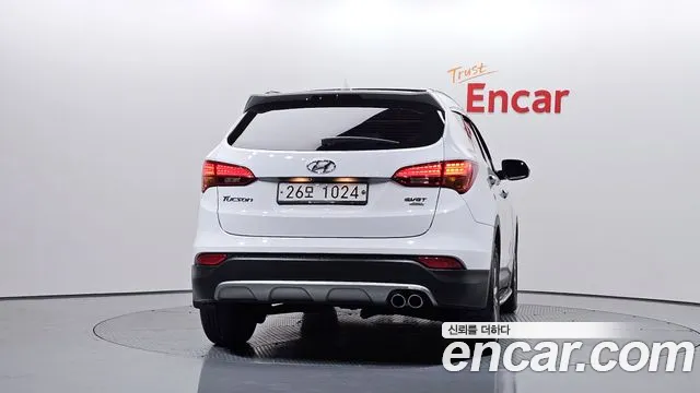 Hyundai Santa Fe 2014 thumb 4