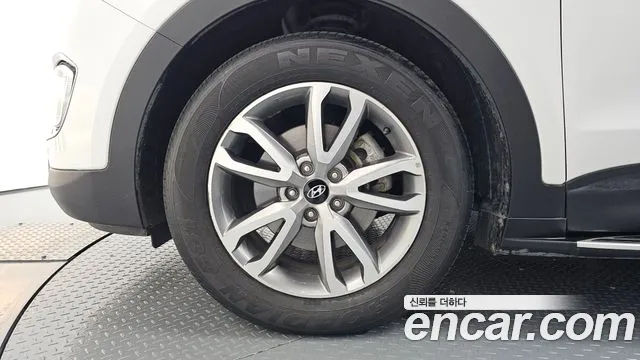 Hyundai Santa Fe 2014 thumb 5