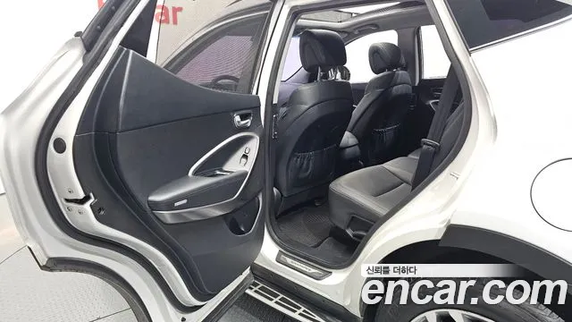 Hyundai Santa Fe 2014 thumb 12
