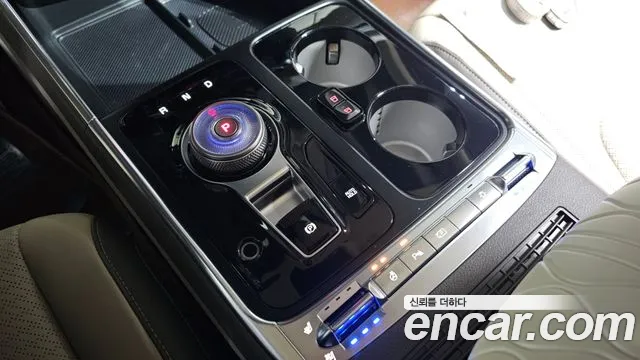 Kia Carnival 2025 thumb 9