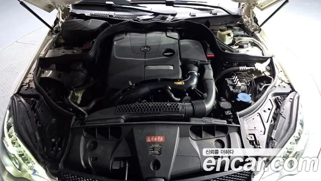 Mercedes-Benz E-Класс 2014 thumb 6