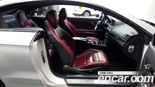 Mercedes-Benz E-Класс 2014 thumb 10