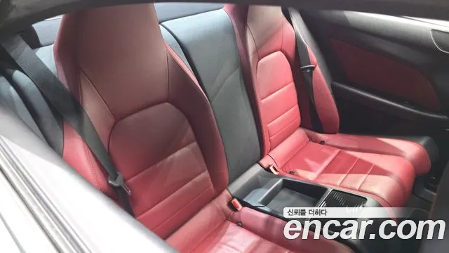 Mercedes-Benz E-Класс 2014 thumb 12